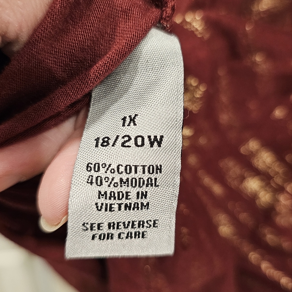 69 - Catherines Plus Size 1x Top - image 5